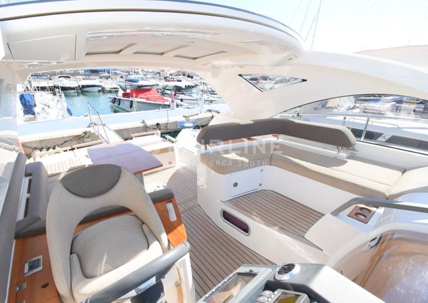 Fairline TARGA-44 image