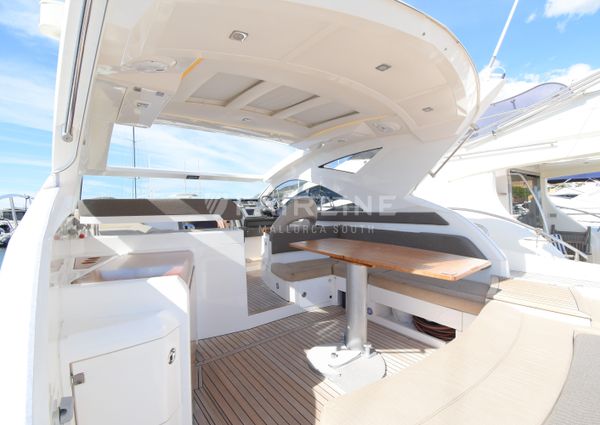 Fairline TARGA-44 image