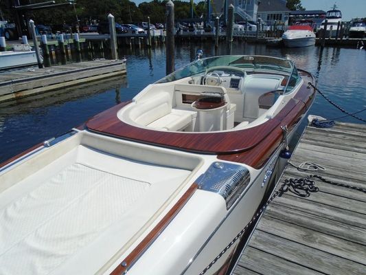Riva Aquariva - main image