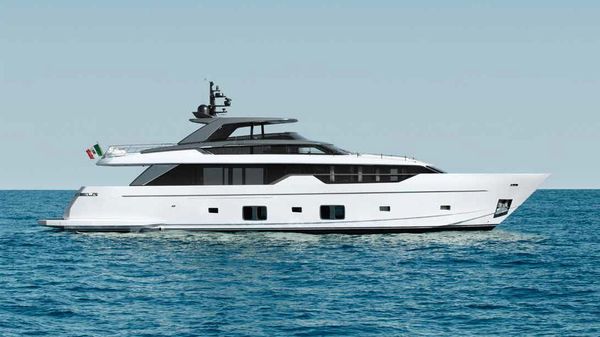 Sanlorenzo SL102A