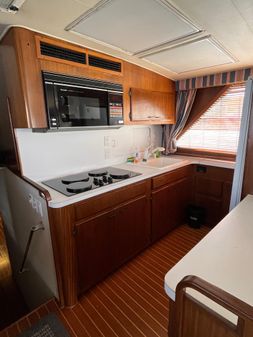 Hatteras 55-SPORT-FISH image