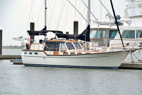 Nauticat 44 Motorsailer - main image