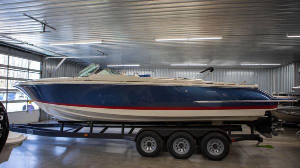 Chris-Craft Launch 28