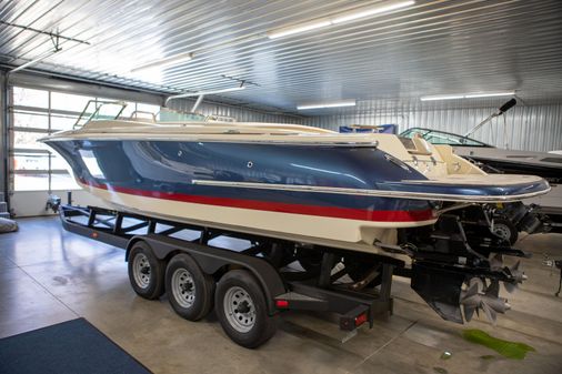 Chris-Craft Launch 28 image
