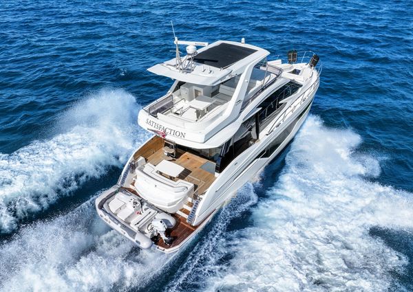 Galeon 500 Fly image