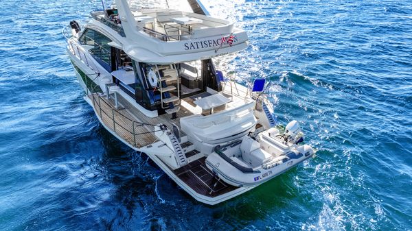 Galeon 500 Fly image