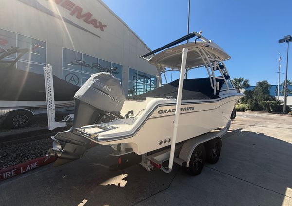 Grady-White Freedom 235 image