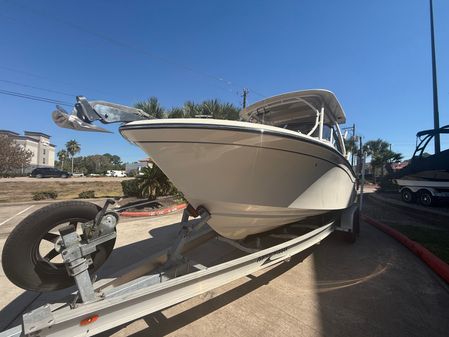 Grady-White Freedom 235 image