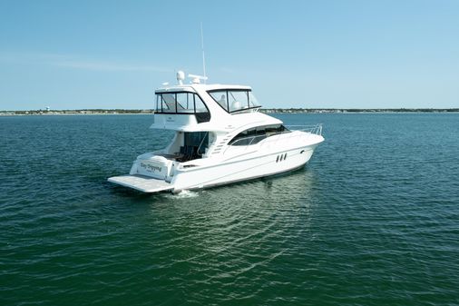 Silverton Ovation 52 image