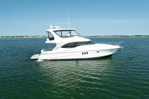 Silverton Ovation 52 image