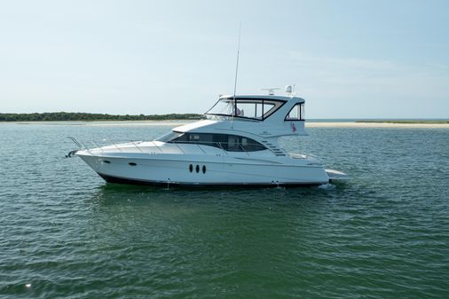 Silverton Ovation 52 image