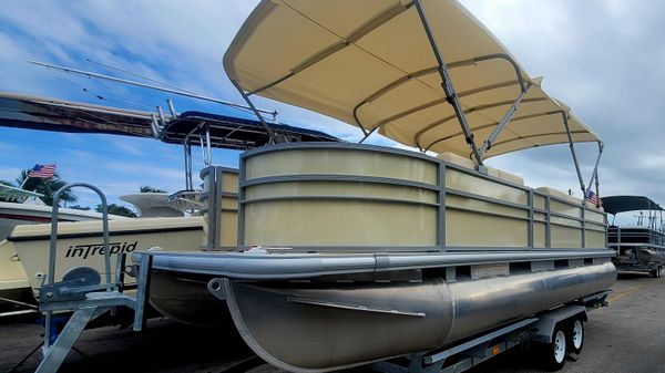 Kinocean Venture 2200
