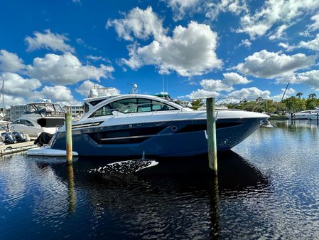 Cruisers Yachts 50 Cantius image