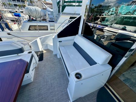 Cruisers Yachts 50 Cantius image