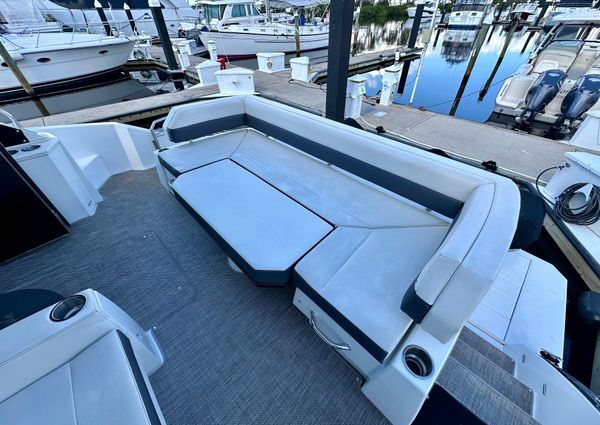 Cruisers Yachts 50 Cantius image