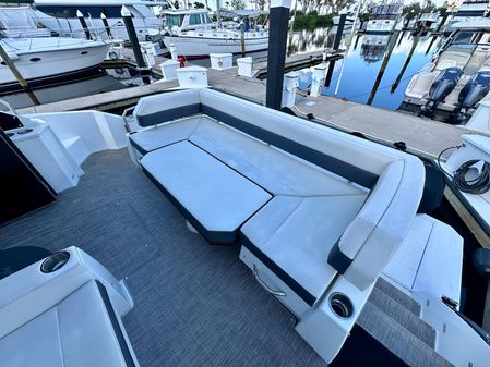 Cruisers Yachts 50 Cantius image