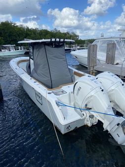 Sea Hunt 30 Gamefish w/ SeaKeeper image