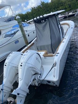 Sea Hunt 30 Gamefish w/ SeaKeeper image