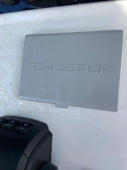 Sea Hunt 30 Gamefish w/ SeaKeeper image