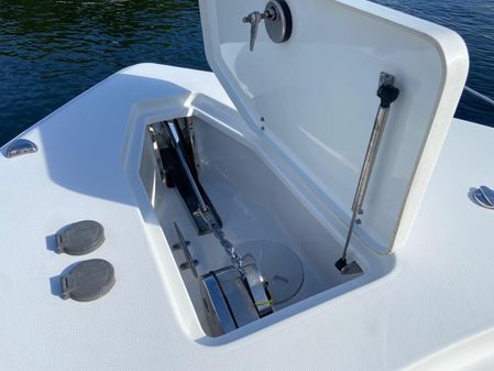 Sea Hunt 30 Gamefish w/ SeaKeeper image