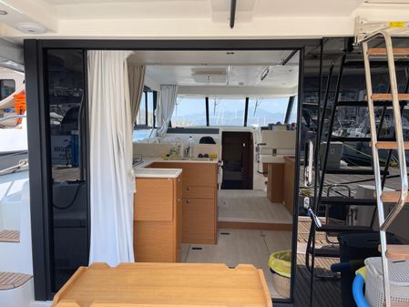 Beneteau Swift Trawler 41 Fly image