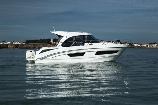 Beneteau Antares 9 image