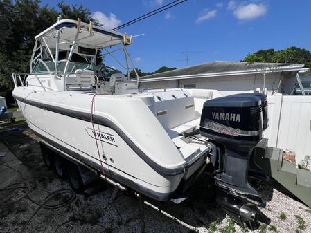 Boston Whaler 28 Conquest image