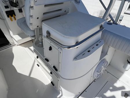 Boston Whaler 28 Conquest image