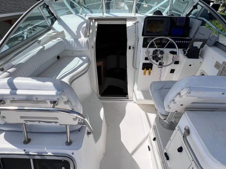 Boston Whaler 28 Conquest image