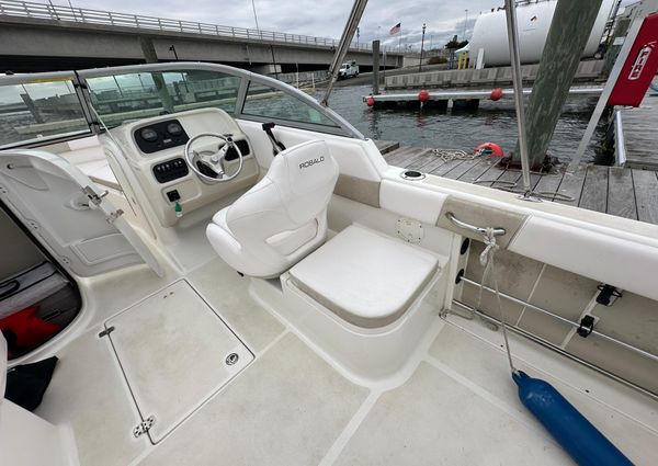 Robalo R227-DUAL-CONSOLE image