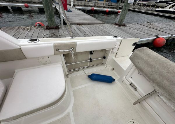 Robalo R227-DUAL-CONSOLE image