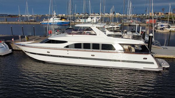 Elegance 82
