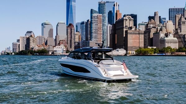 Princess Yachts V55 image