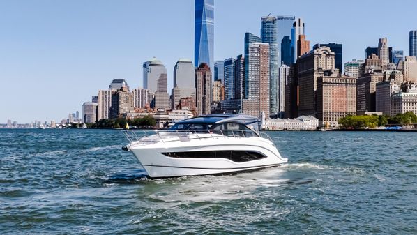 Princess Yachts V55 image