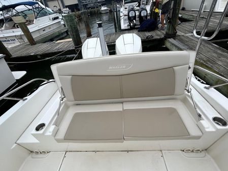 Boston Whaler 27 DAUNTLESS image