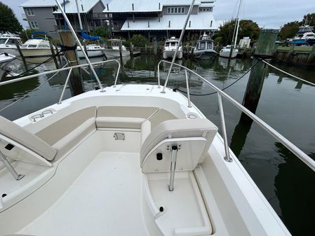 Boston Whaler 27 DAUNTLESS image