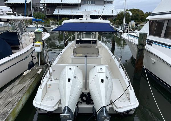 Boston Whaler 27 DAUNTLESS image