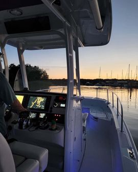 Boston Whaler 27 DAUNTLESS image