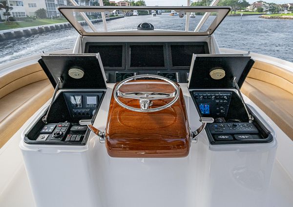 Viking 52 Convertible image