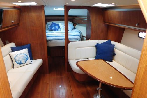 Tiara Yachts 3600 Sovran image