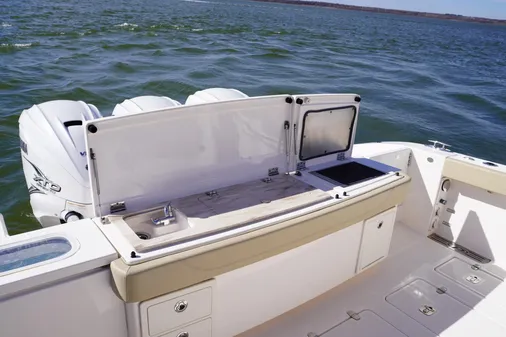 Pursuit S 408 Sport image