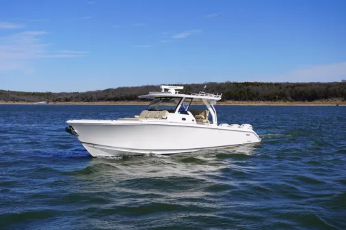 Pursuit S 408 Sport image