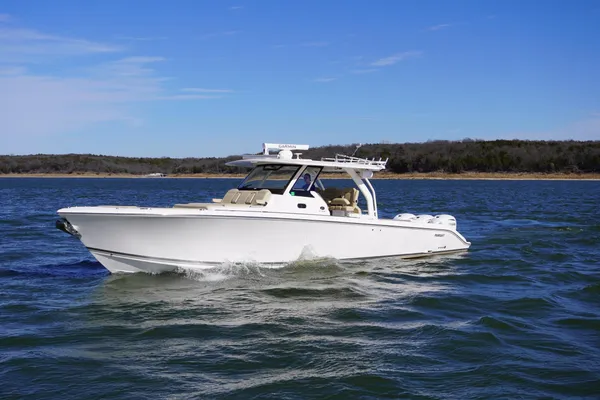 Pursuit S-408-SPORT image