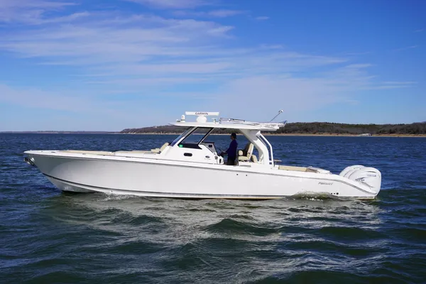 Pursuit S-408-SPORT image