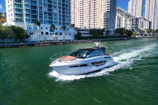 Cruisers Yachts 50 Cantius image