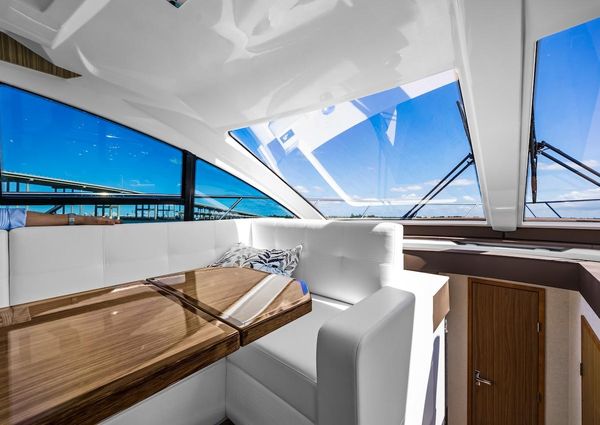 Cruisers Yachts 50 Cantius image