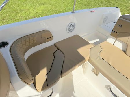 Bayliner VR6-BOWRIDER-OB image