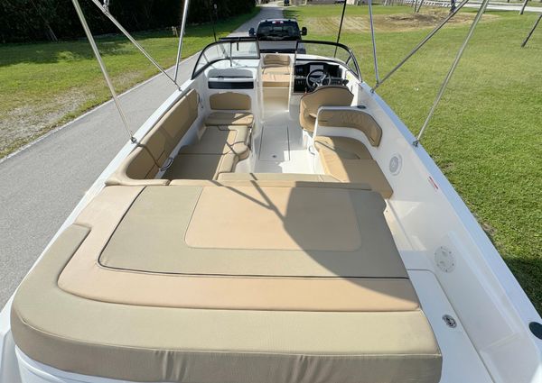 Bayliner VR6-BOWRIDER-OB image