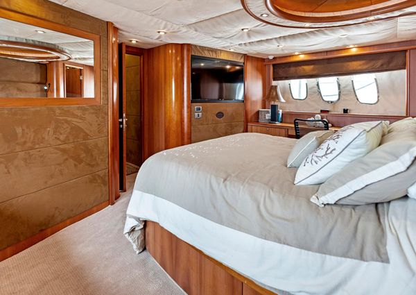 Sunseeker 75 Yacht image