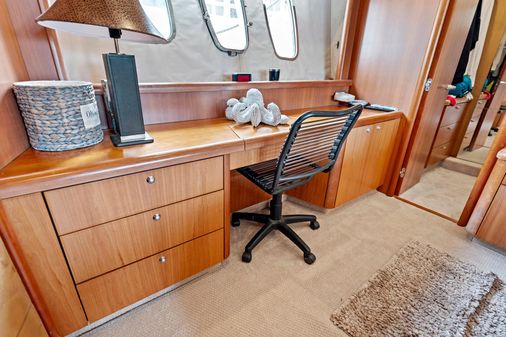 Sunseeker 75 Yacht image